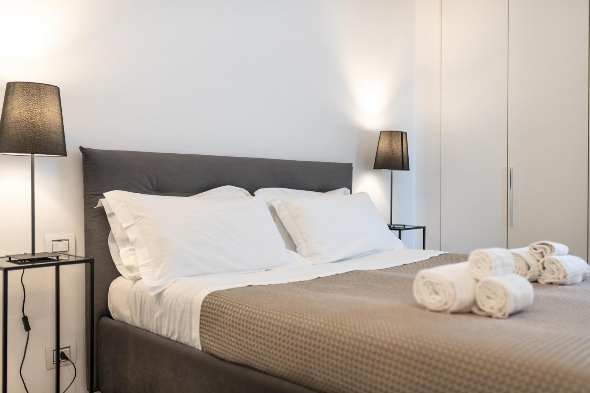 Santo Stefano Raro Rooms Collection Brindisi Extérieur photo